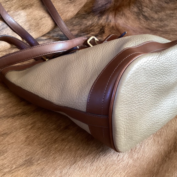 Vintage Dooney&Bourke Pebbled Leather Small Bucket Tote Handbag - Picture 4 of 11